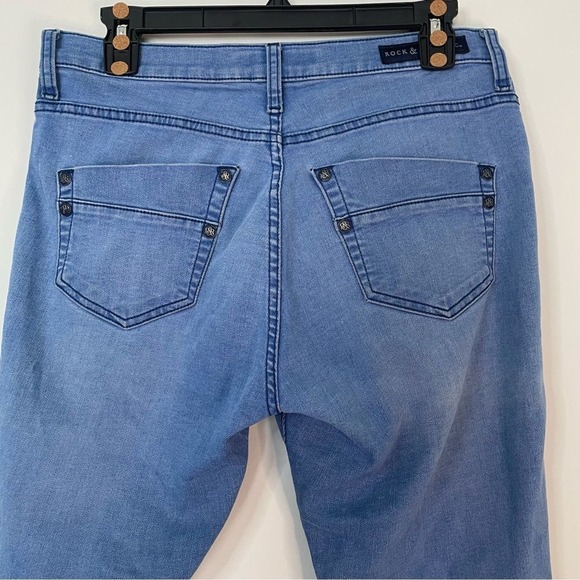 Rock & Republic Kashmere Size 10 Skinny Stretch Jeans Light Wash - Picture 9 of 10